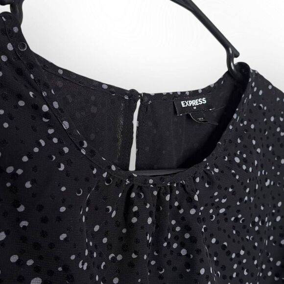 Express Women's Polka Dot Print Puff Sleeve Blouse size Medium - Picture 3 of 7